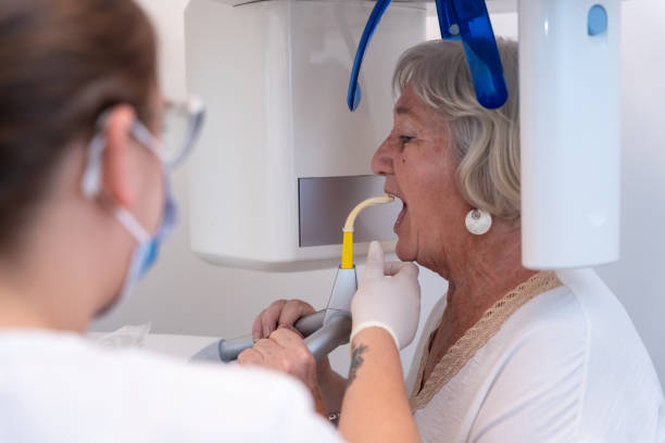 Best Broken or Cracked Tooth Emergency Dentist in Bedford Heights, OH